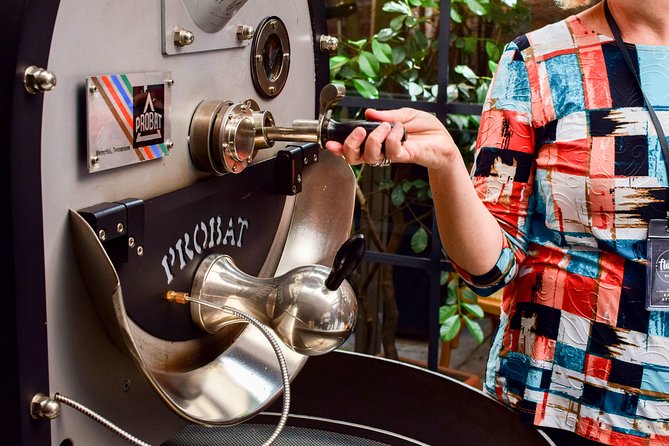 Specialty Coffee Workshops in Cartagena - Finishing at Libertario Coffee Roasters