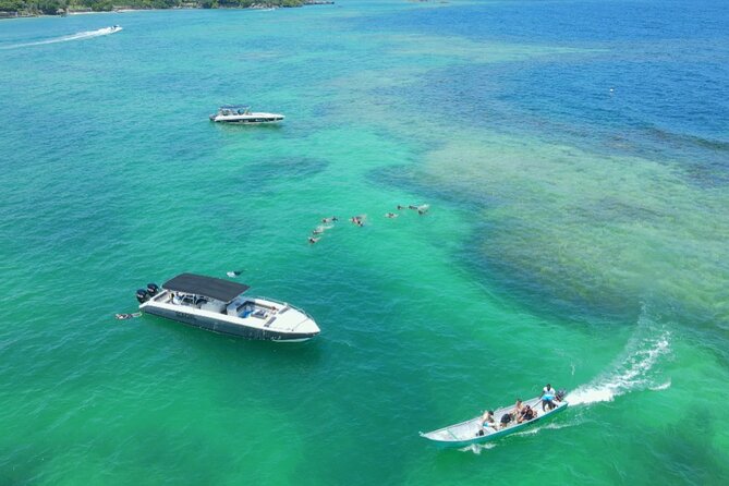 Sport Boat : Rosario Island,lunch on private island - Who will enjoy this day most?