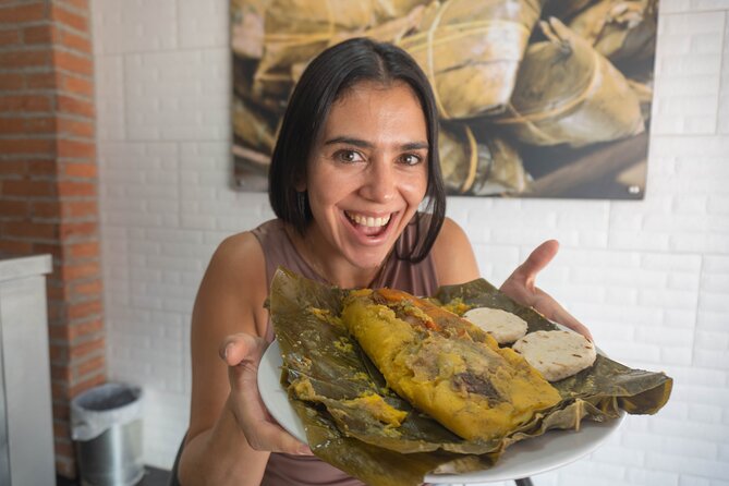 Street Food Tour in Medellín with Tastings - Why this Medellín food walk works so well