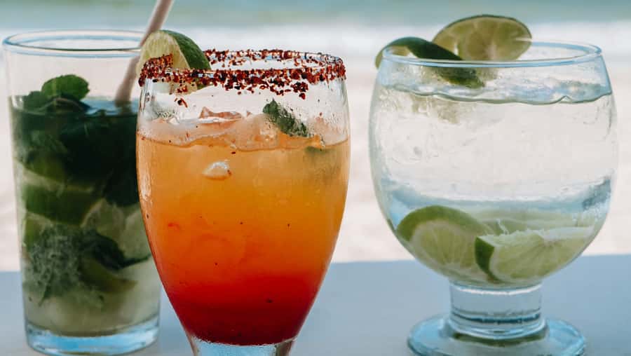 Tierra Bomba Island: A day at Marine Beach Club - How the $59 Price Holds Up