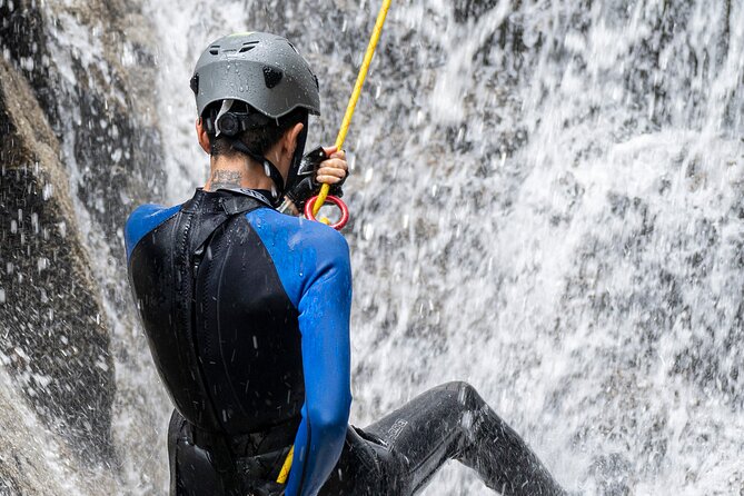 Torrentism in Medellín - The opening gear talk and safety briefing