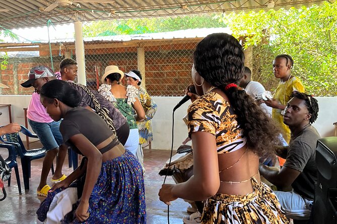 Tour a san Basilio de Palenque desde cartagena - Palenque sweets and the story of ñeque