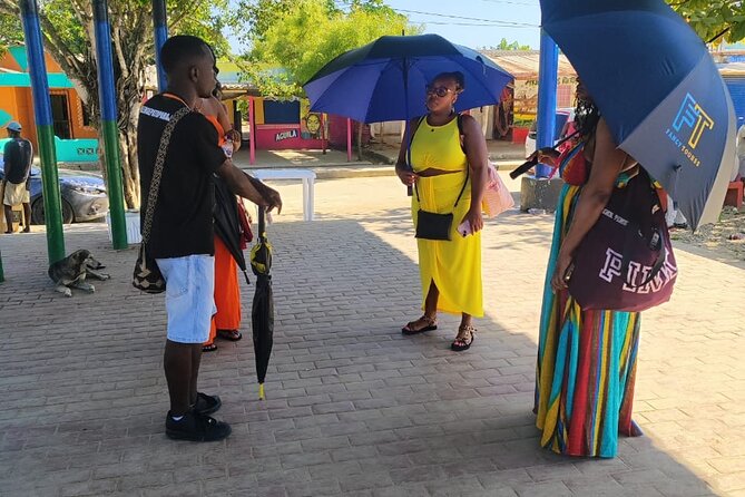 Tour cultural to san Basilio de Palenque from cartagena - Lunch, music, and the final hour