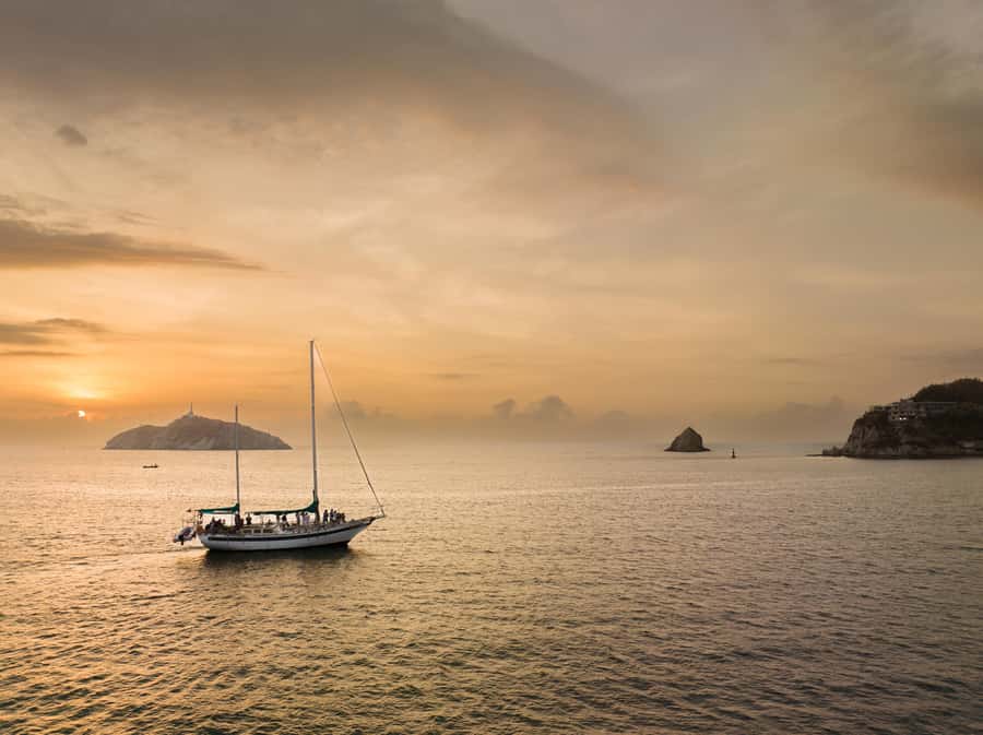 Tour en Velero a Bahía Concha Parque Tayrona - Is $90 a good price?