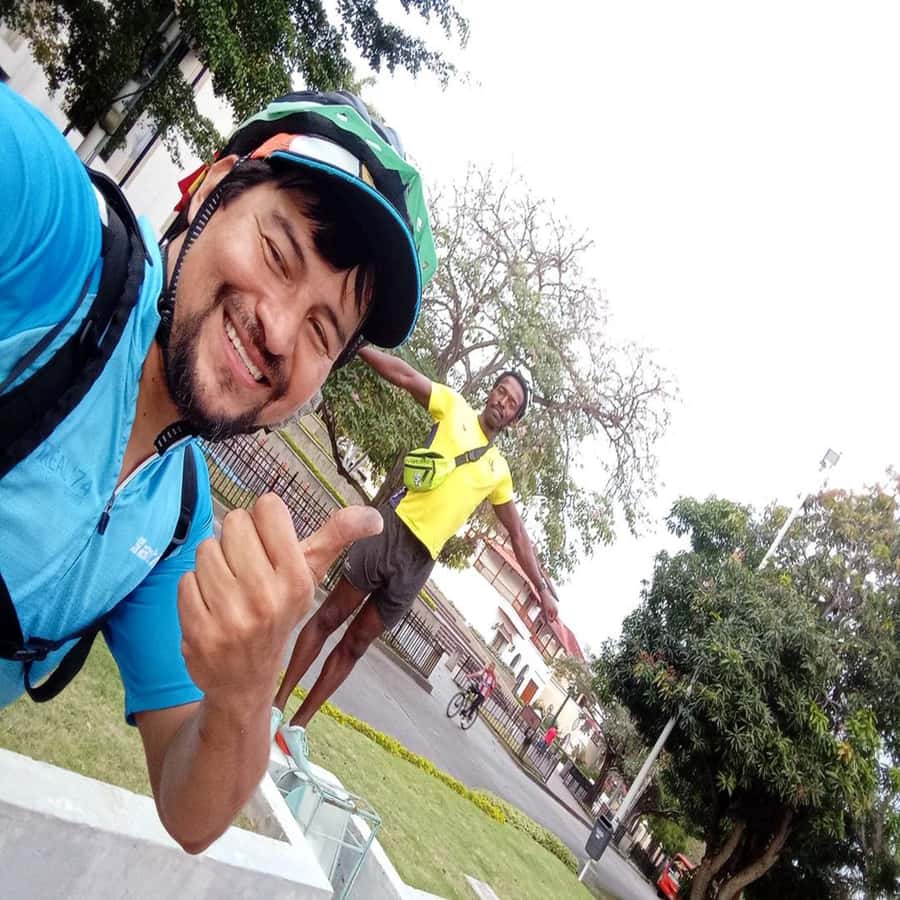 Tour in bike in Barranquilla - The shark fin and Junior de Barranquilla