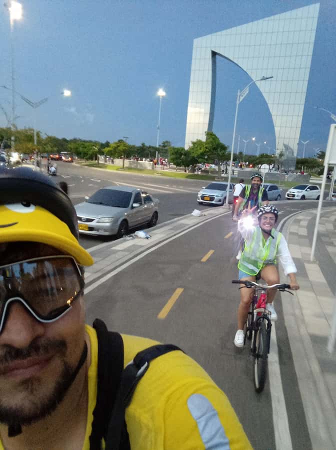 Tour in bike in Barranquilla - Stadiums, football, and the first stretch