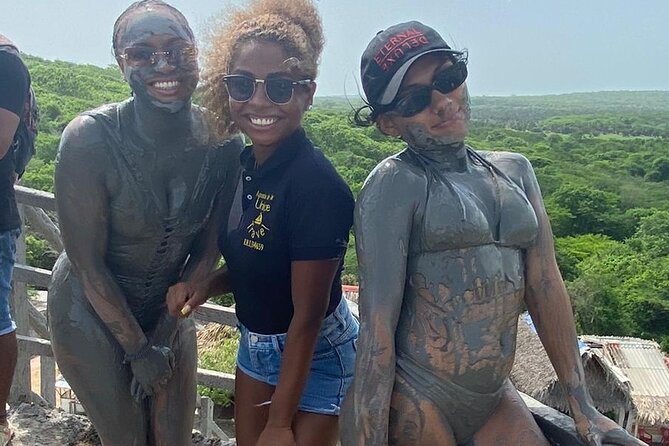 Tour to the Mud Volcano in Cartagena with Lunch - Entering El Totumo’s thick, warm mud
