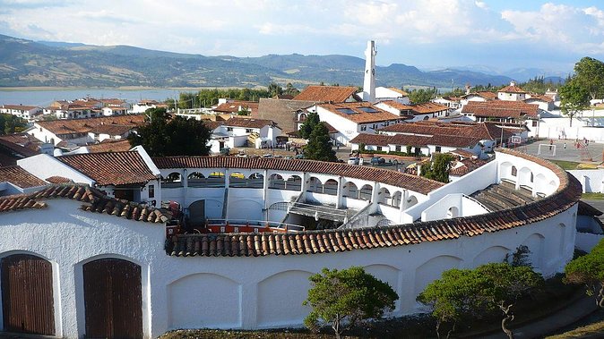 Village and Lake Guatavita Private Tour with Optional Lunch - Why Lake Guatavita makes a strong day trip from Bogotá