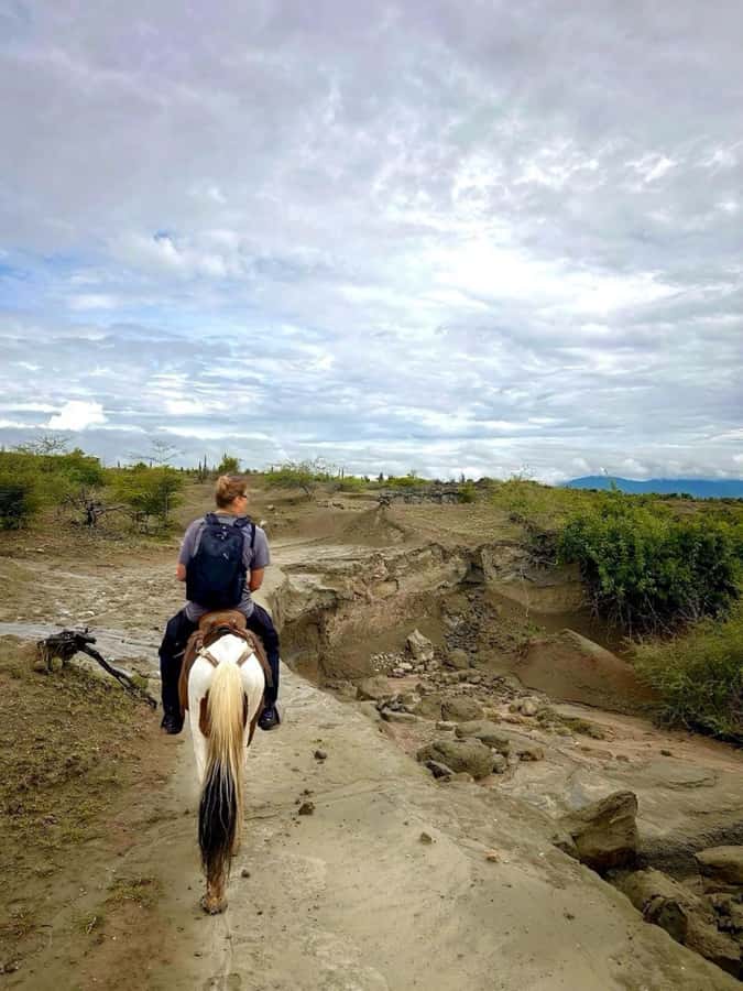 Villavieja: Tatacoa Desert Horseback Riding Tour - Key points to know before you book