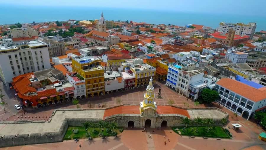 Walled City, Getsemani San Felipe Castle Cartagena City Tour - The Walled City and Cartagena’s main squares