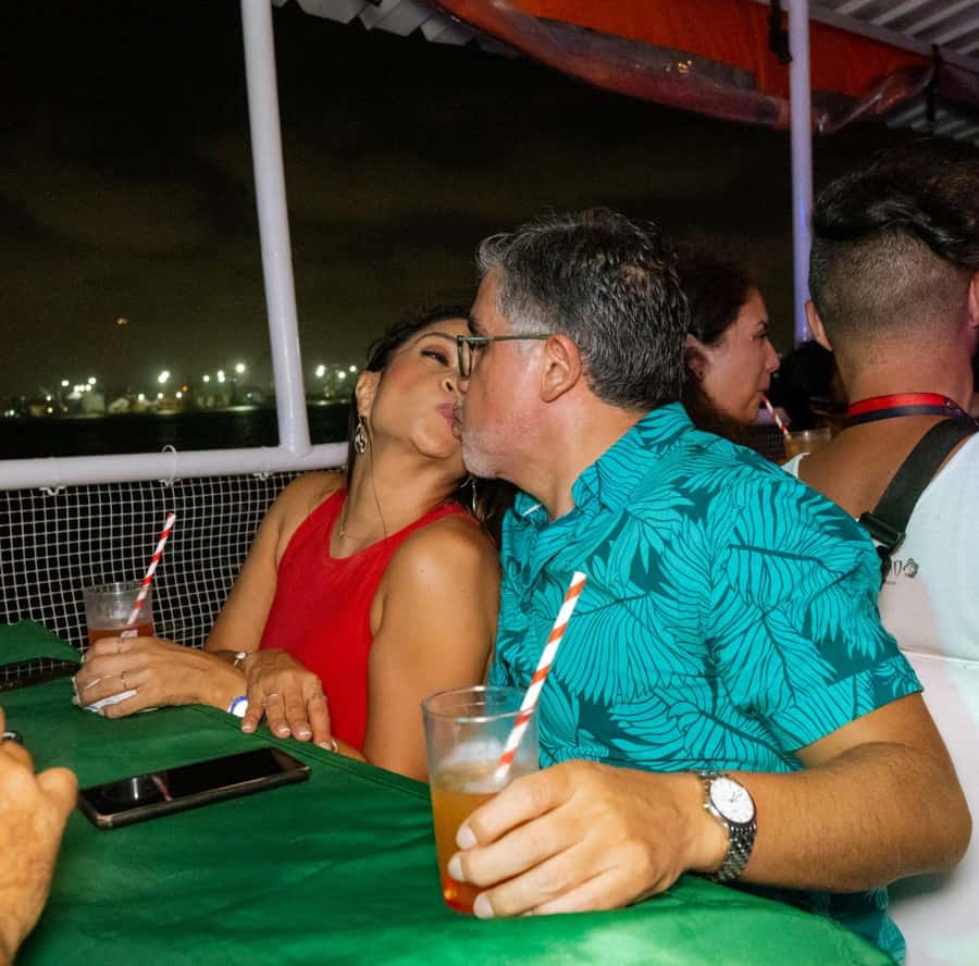 White Night Boat Party: Dinner Buffet, Dancing and Open Bar - Should you book the White Night Boat Party?