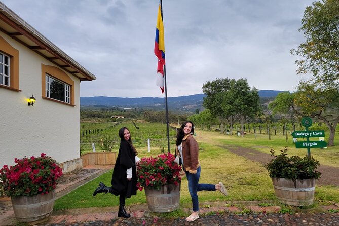 Wonderful tour of Villa de Leyva, and Zipaquira Salt Cathedral. - Puente de Boyacá and Colombia’s independence story