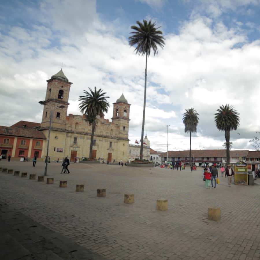 Zipaquirá: Salt Cathedral Group Tour with Pickup - A practical look at the Zipaquirá schedule
